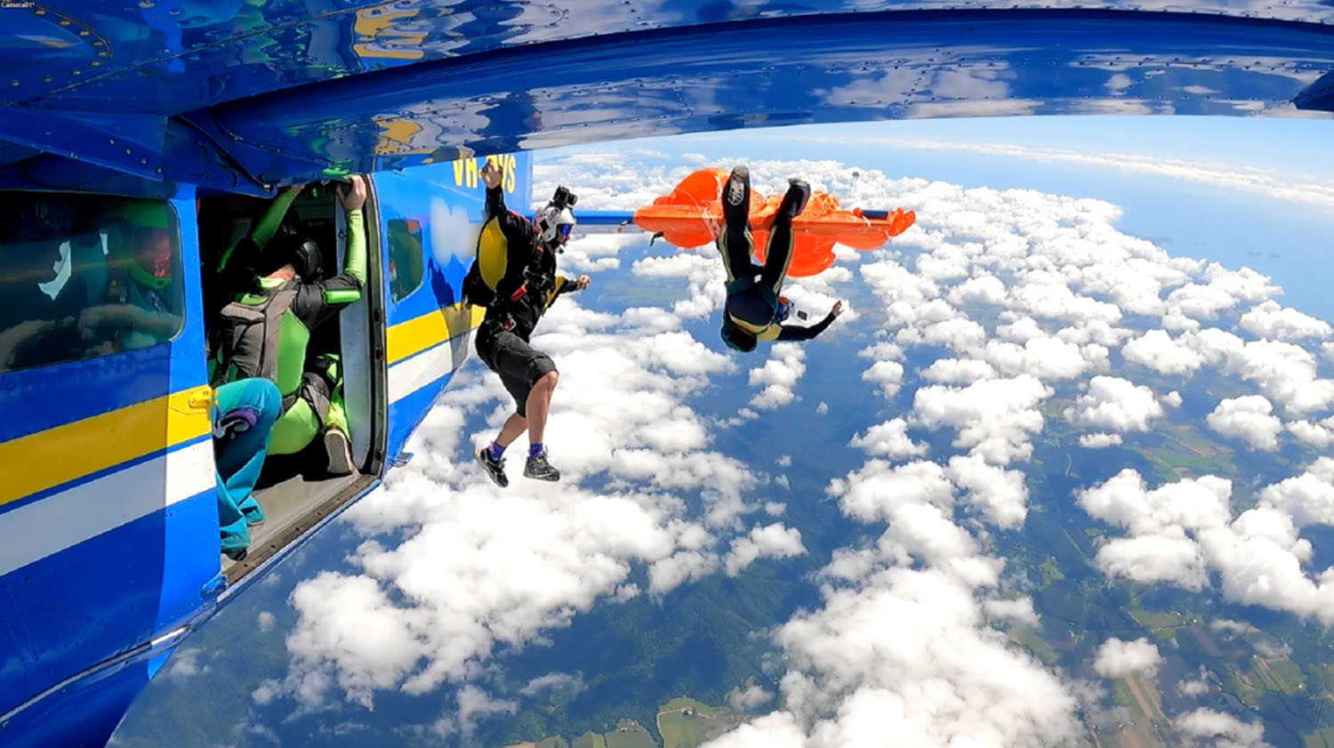 The skydiver cuts the lines. Pictures: Jarrad Nolan